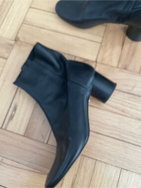 Black Women's Block Heel Ankle Boots